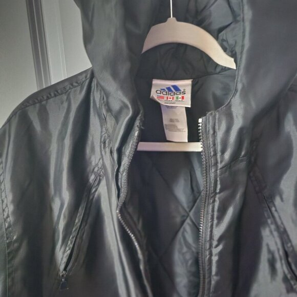 Heavy nylon Adidas jacket 4 zipper design nice! - Picture 6 of 14